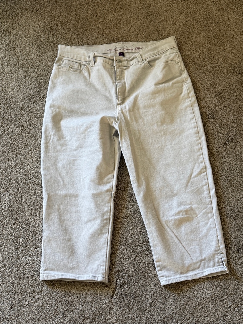 Light Beige Straight Capris
